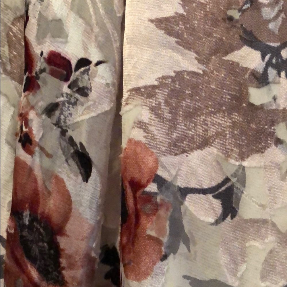 Blouse - Picture 3 of 3